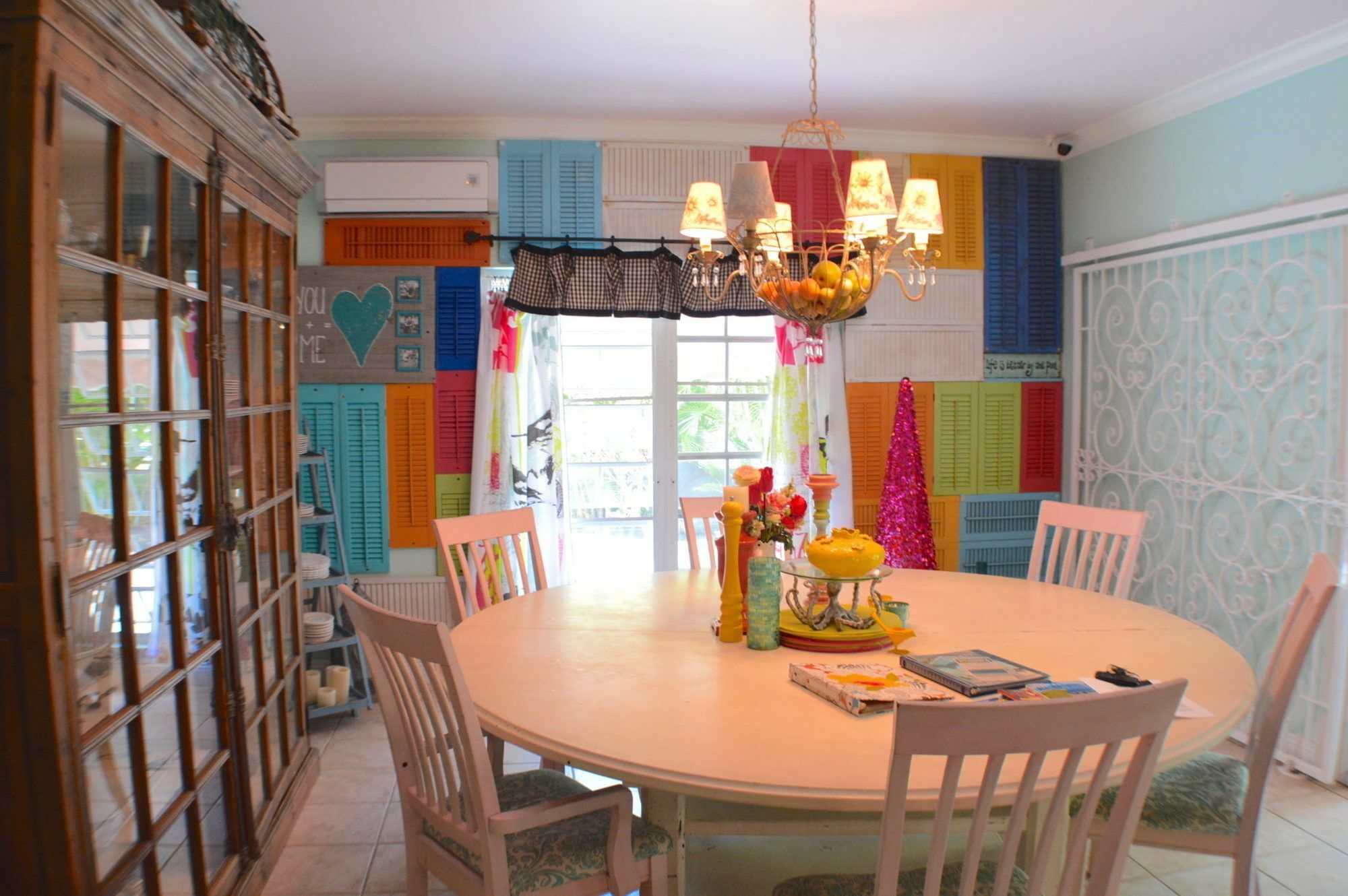 Sandy Toes & Salty Kisses Grace Bay Exterior photo